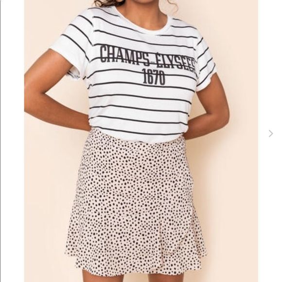 Francesca’s Ruffled Mini Skirt - Picture 2 of 6